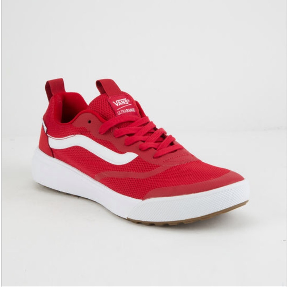 VANS UltraRange